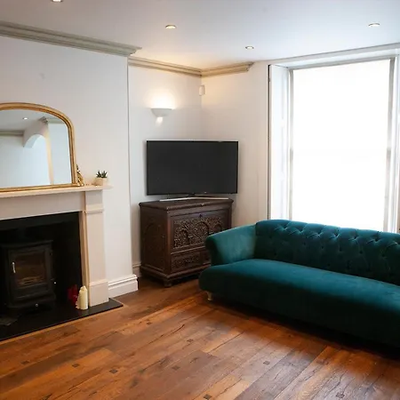 Gorgeous 2 Bedroom House In Clifton * Μπρίστολ